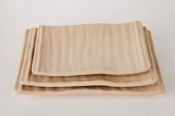 Dĩa Chữ Nhật Gân Nâu Nhám Fataco