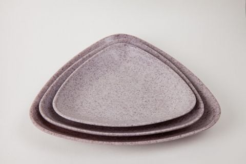 Dĩa Melamine Tam Giác Nhám Màu Môn - 3 Size