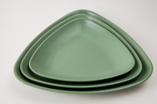 Dĩa Melamine Tam Giác Nhám Xanh Lá - 3 Size
