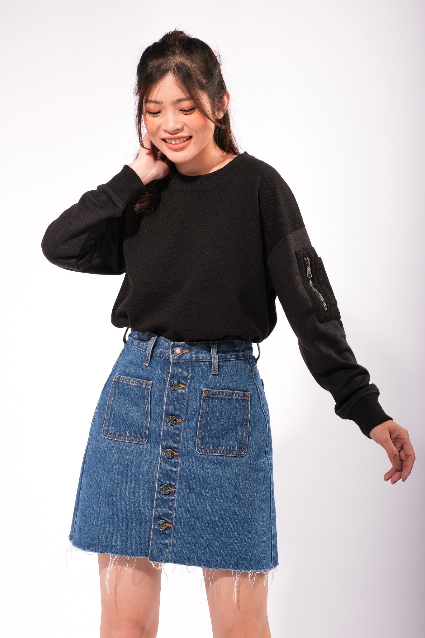 ÁO SWEATER TÚI DÂY KÉO TAY OSW 1002 – Thời trang đôi Việt Nam
