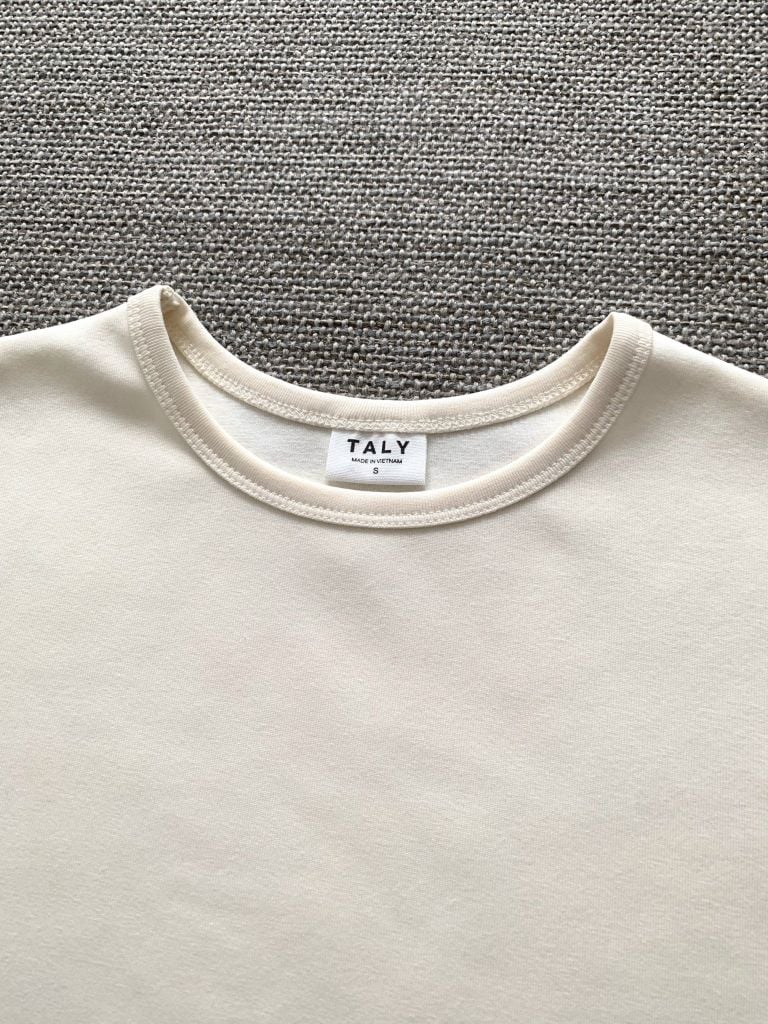 Lya Tee