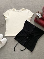 Lya Tee