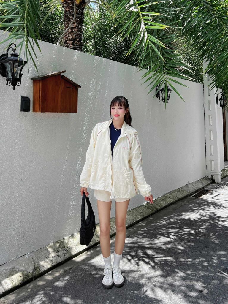 Áo khoác dù 2 lớp Fleur