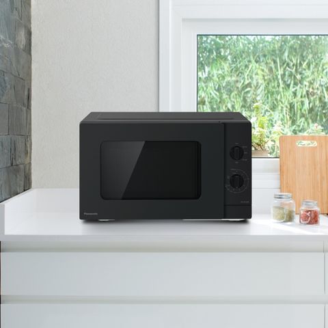 Lò vi sóng Panasonic 25L NN-SM33NBYUE
