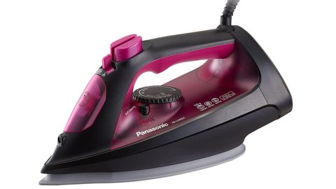 Bàn ủi Panasonic NI-U400CPRA