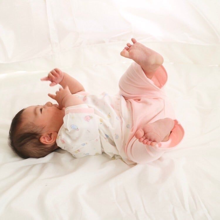Bộ đồ ngủ Pupo cho bé ngắn tay màu hồng