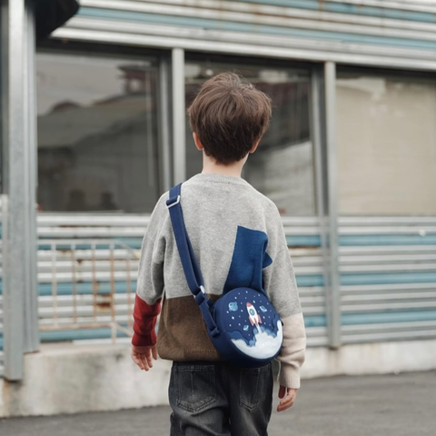 Túi đeo chéo mini Zoy zoii họa tiết tên lửa xanh navy