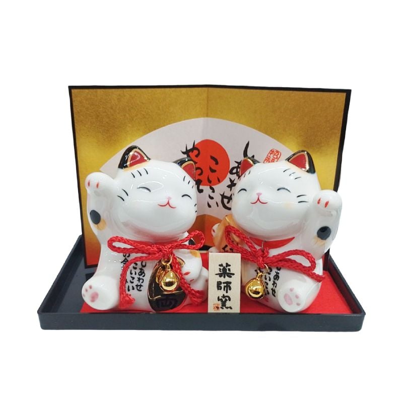 MÈO MAY MẮN YAKUSHI KAMA 7233 8X7.5X5CM