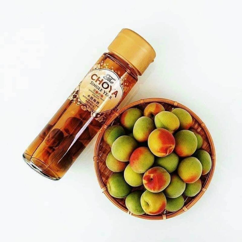 Rượu mơ The Choya Golden Ume Fruit 325ml