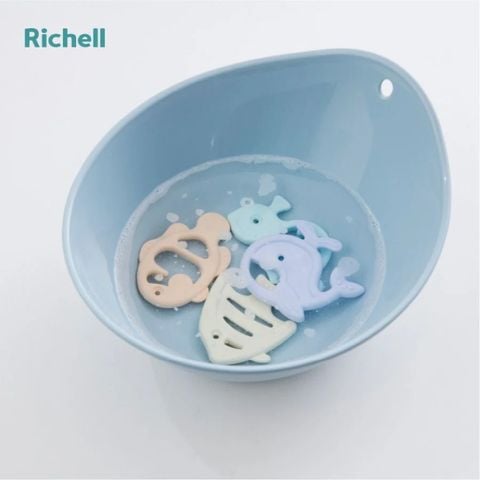 Gặm nướu silicone Richell Cá thần tiên