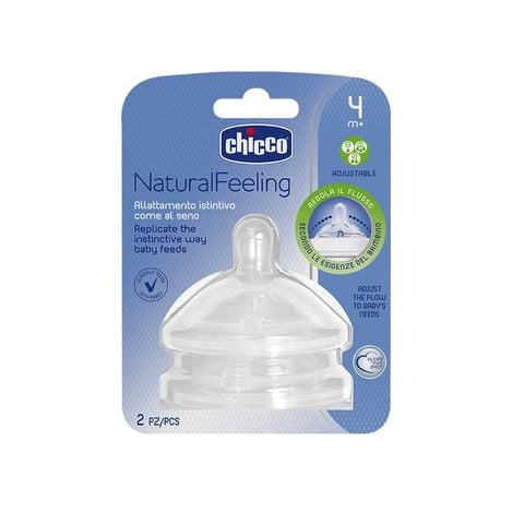 Hai núm ti thay Natural Feeling điều chỉnh dòng chảy Chicco 4M+