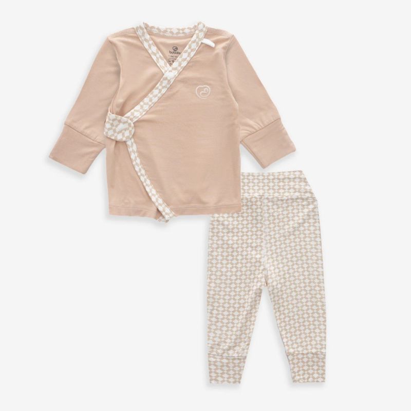 BỘ DÀI TAY CÀI CHÉO BU BABY BAMBUS ICONIC 2 HỒNG - TRẮNG IN ICONIC 2