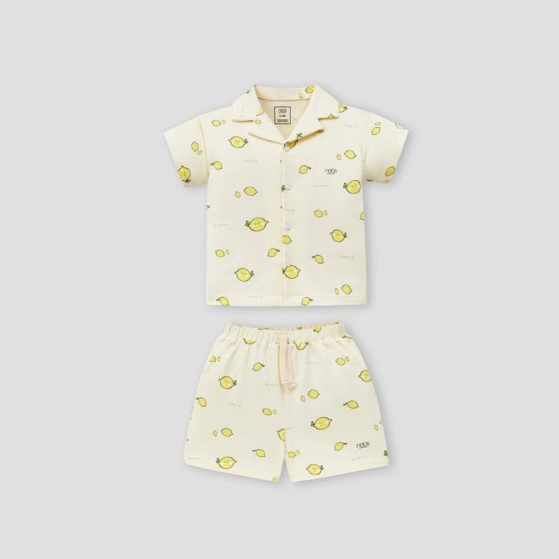 BỘ PYJAMA NOUS CỘC TAY MÀU BE HỌA TIẾT CHANH VÀNG