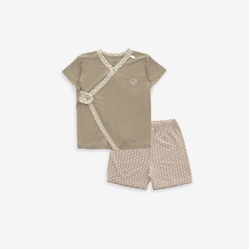 BỘ NGẮN TAY CÀI CHÉO BU BABY BAMBUS NÂU SỮA BE IN ICONIC 2