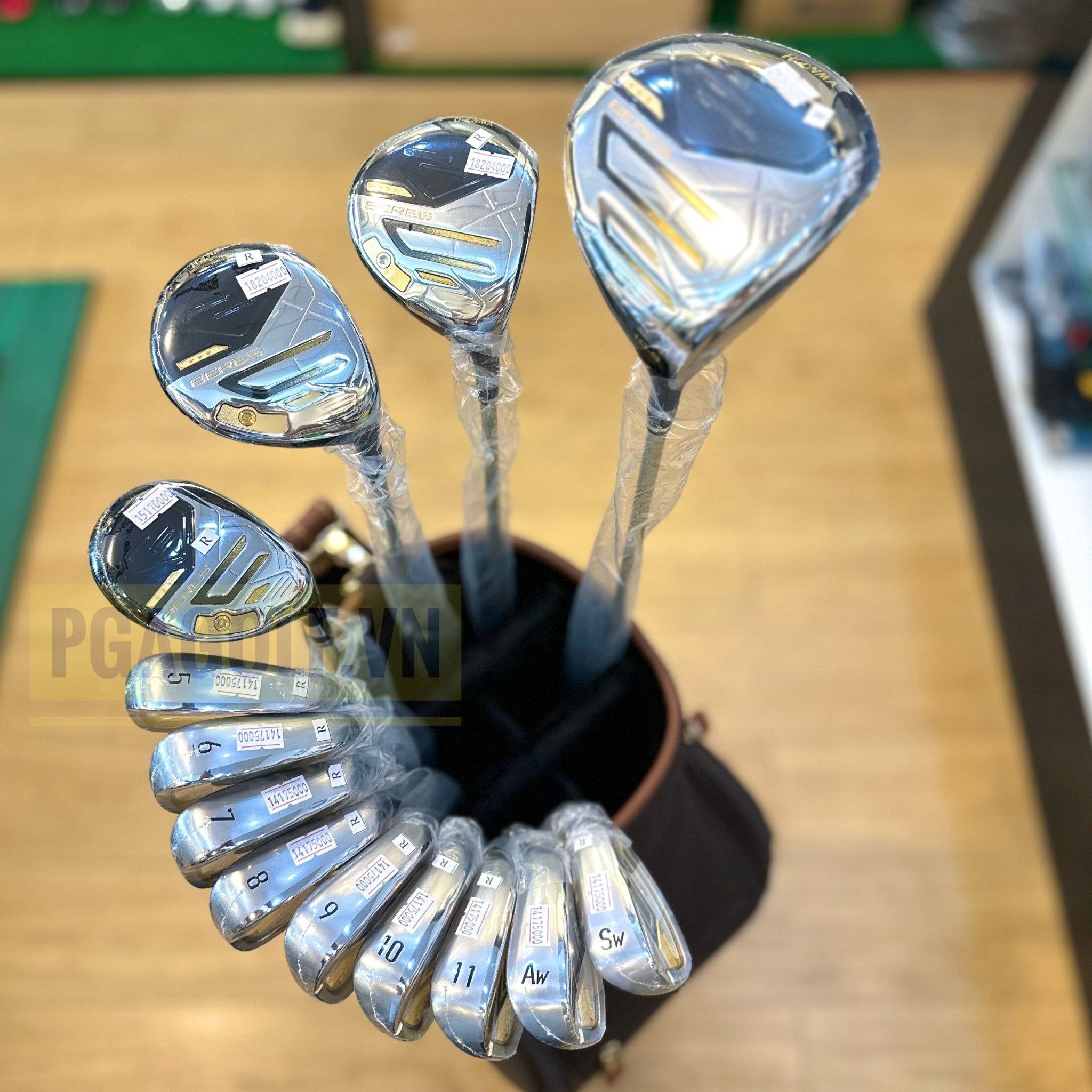 Bộ Gậy Golf Honma Beres 09 3 Sao 2024