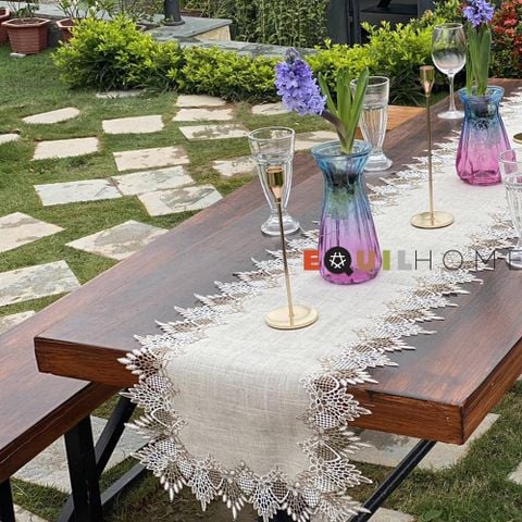 Khăn trải bàn Equilhome (40cmx220cm) khăn runner, chất liệu linen phối ren màu be sang trọng, trang nhã, thích hợp dùng cho phòng ăn, phòng khách, các bữa tiệc