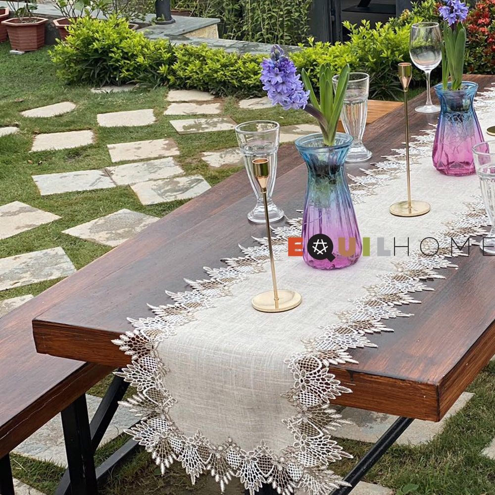 Khăn trải bàn Equilhome (40cmx260cm) khăn runner, chất liệu linen phối ren màu be sang trọng, trang nhã, thích hợp dùng cho phòng ăn, phòng khách, các bữa tiệc - EQ857