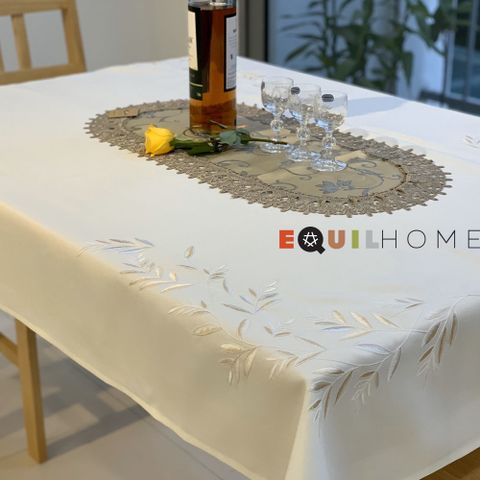  Khăn trải bàn Equilhome (140cmx220cm) khăn trải bàn ăn hình chữ nhật, chất liệu sợi tổng hợp chống nhàu, hạn chế bám bẩn, trang nhã, thích hợp dùng cho phòng ăn, phòng khách, các bữa tiệc - EQ1505 
