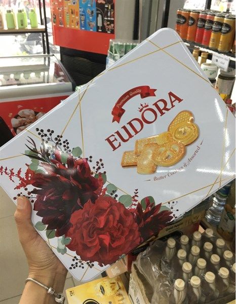 Bánh quy hộp thiếc Eudora