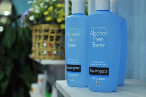  Nước hoa hồng Neutrogena Alcohol Free Toner 