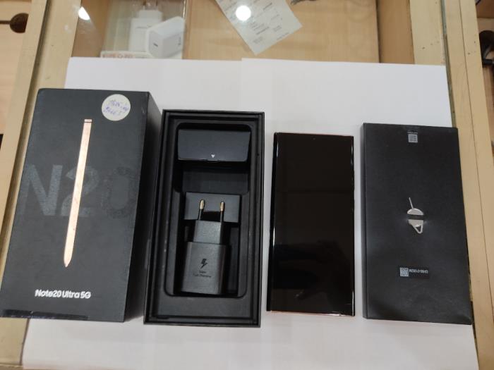 Samsung Galaxy Note 20 Ultra Box Samsung Galaxy Note 20 Ultra 5G