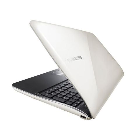 Bán laptop samsung NT-300V5A cũ giá rẻ