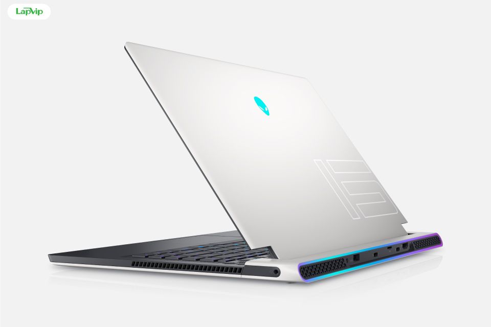 Trung tâm Dell Alienware X15 R2 Gen 12th