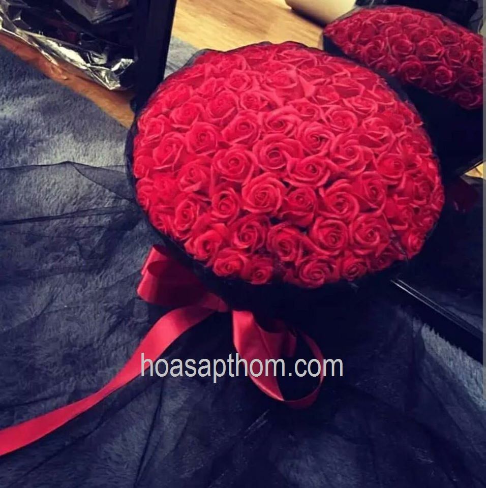 Hoa hồng sáp thơm 99 bông cao cấp màu đỏ