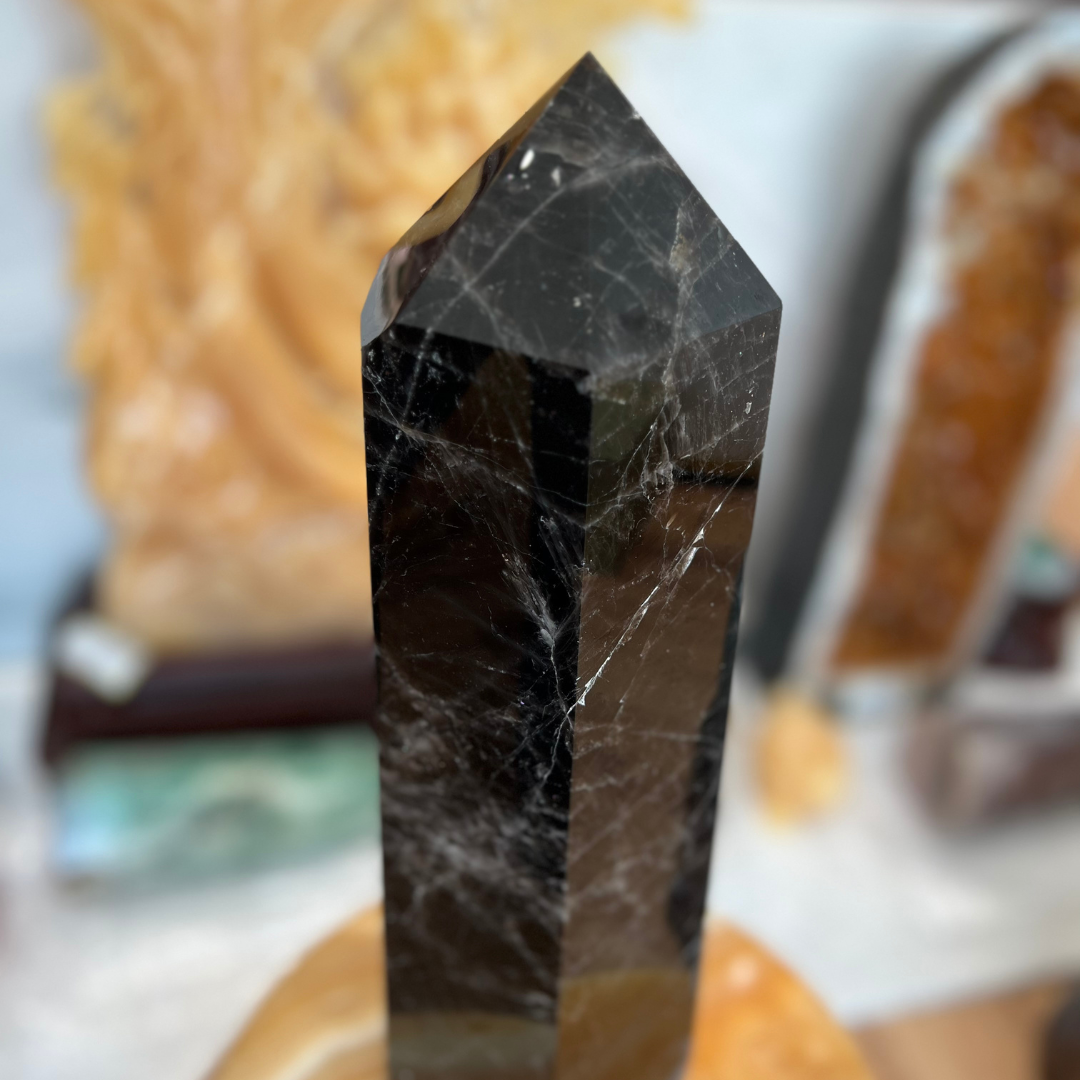 Trụ thạch anh đen tự nhiên
