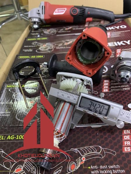 Máy mài cầm tay SEIKYO AG-100A