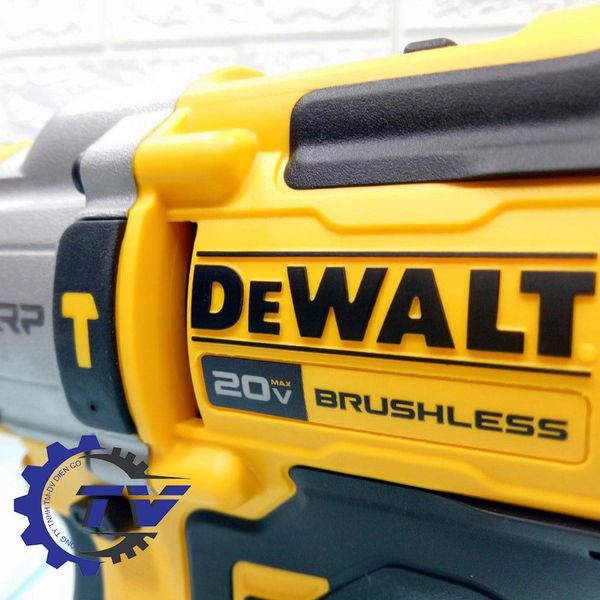 Máy Khoan Vặn Vít Động Lực Pin DeWalt DCD999T1-B1