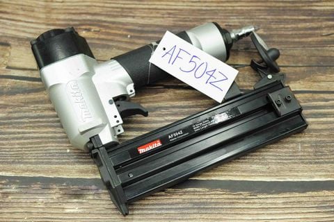Máy bắn đinh thẳng Makita AF504Z