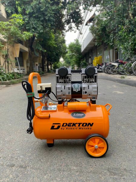 Máy nén khí không dầu Dekton DK-5930