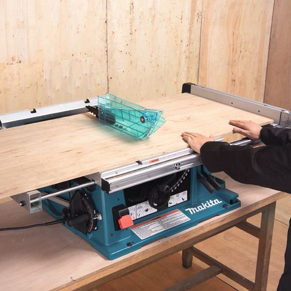 Máy cưa bàn Makita 2704N