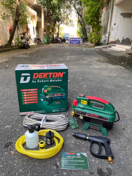 Máy Rửa Xe Chỉnh Áp Dekton DK-CWR2200A