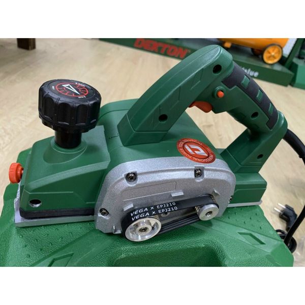 Máy Bào Gỗ Dekton DK-P82