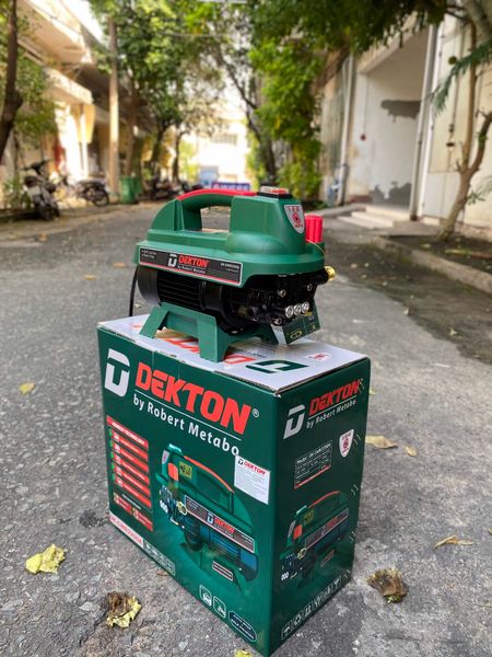 Máy Rửa Xe Chỉnh Áp Dekton DK-CWR2200A