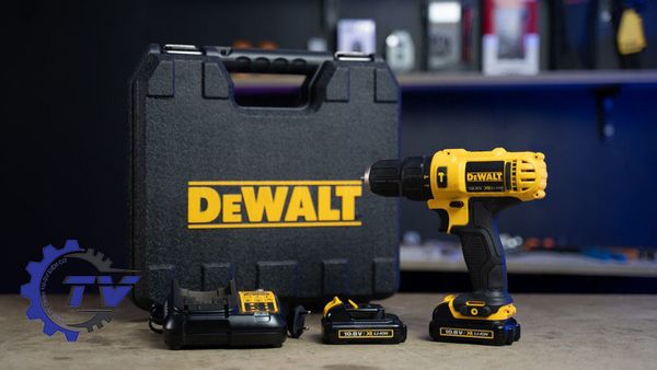 Máy khoan vặn vít dùng pin Dewalt DCD716C2K-B1