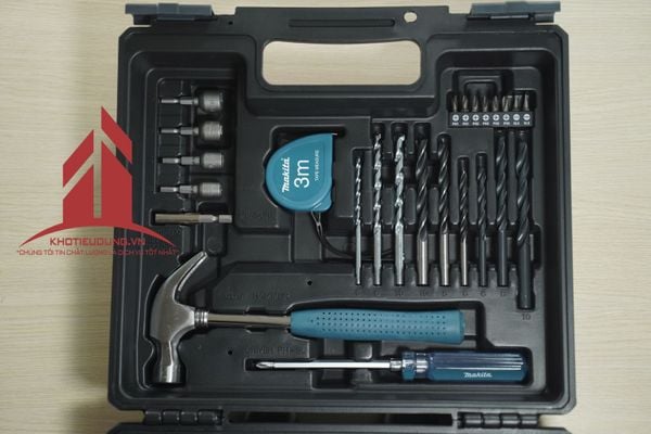 Máy khoan búa 26 phụ kiện Makita M8100KX2B