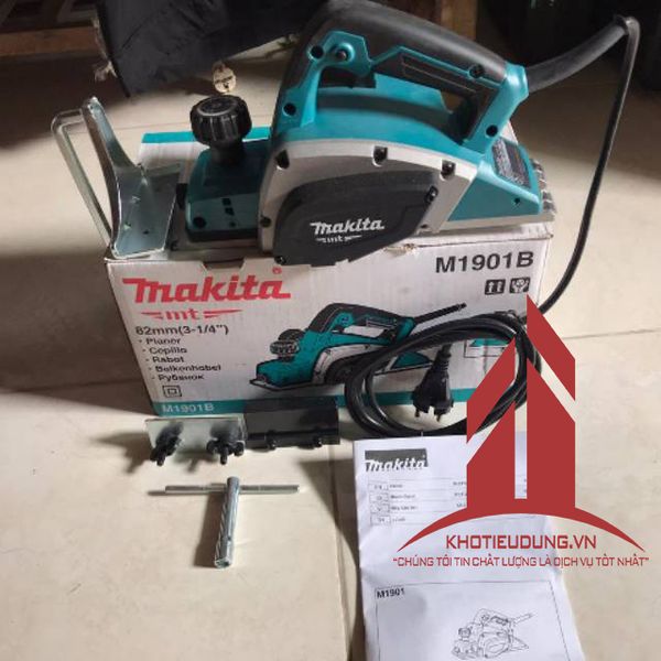 Máy bào gỗ Makita M1901B