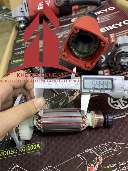 Máy mài cầm tay SEIKYO AG-100A