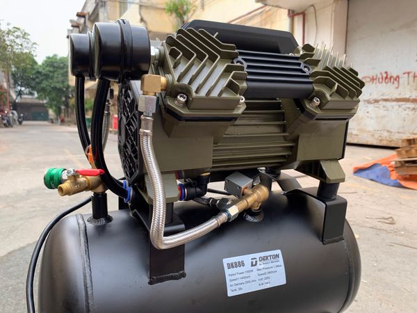 Máy nén khí không dầu DEKTON DK-886