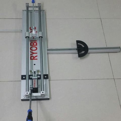Bàn Cắt Gạch Bằng Tay Ryobi 800