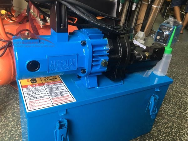 Máy cắt sắt thủy lực cầm tay Seoul Handy-25C