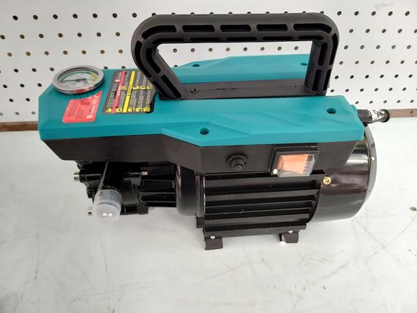 Máy xịt rửa xe cao áp Rakuten RK-2100