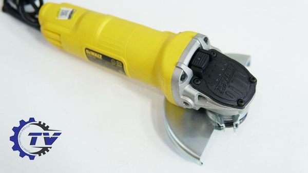 Máy Mài Góc Dewalt DWE8110S-B1