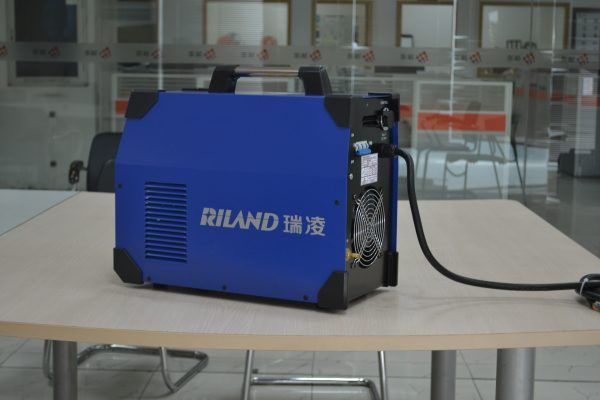 Máy cắt Plasma Riland CUT 63G