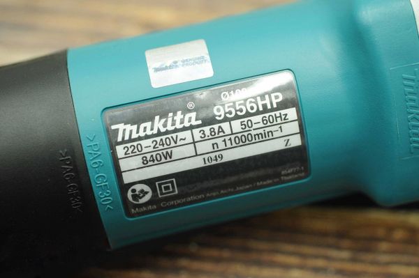 Máy mài góc Makita 9556HP