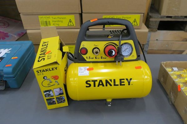 Máy nén khí di động Stanley DN 200/8/6 6L