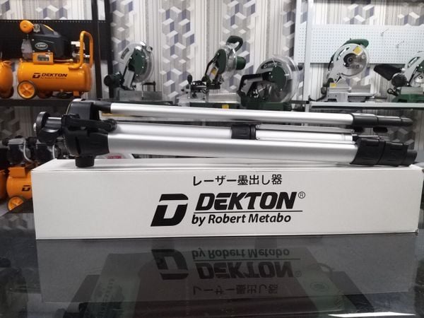 Máy Cân Mực Laser 5 Tia Xanh Đèn Siêu Sáng Dekton Z1000